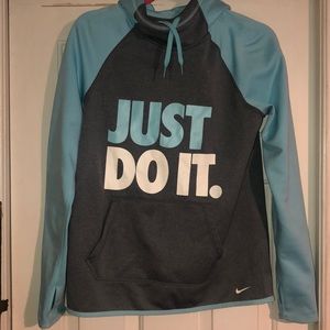 NIKE hoodie dri fit